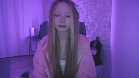 Amanda online show from May 16, 7:56 pm