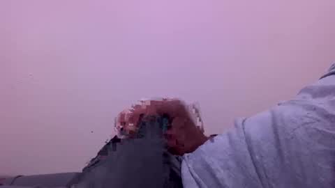 Dee online show from September 22, 6:59 am