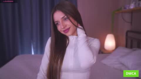 Eva online show from November 19, 8:25 am