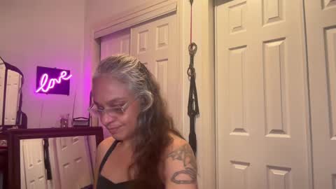 Snapshot of degeneratesaint chatting on October 1, 12:27 am Tori online show from October 1, 12:27 am