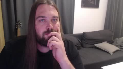 Tobi online show from March 24, 6:35 pm