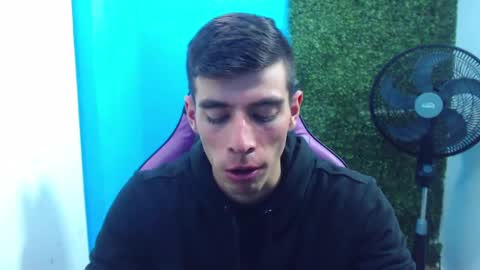 Snapshot of deiby_baby chatting on January 11, 1:59 am DEIBY online show from January 11, 1:59 am