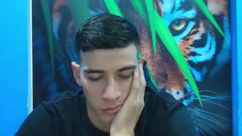 Snapshot of deiby_baby chatting on February 3, 2:53 am DEIBY online show from February 3, 2:53 am