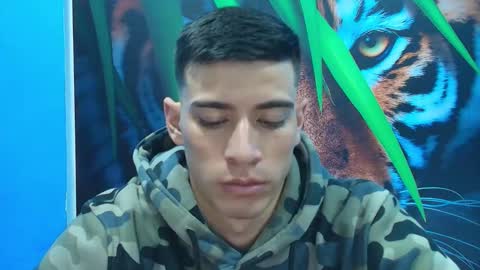 Snapshot of deiby_baby chatting on February 16, 1:24 am DEIBY online show from February 16, 1:24 am