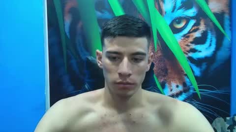 Snapshot of deiby_baby chatting on February 18, 10:17 pm DEIBY online show from February 18, 10:17 pm