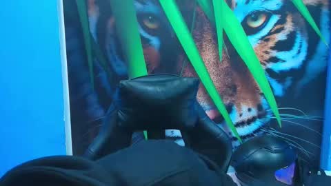 Snapshot of deiby_baby chatting on February 24, 9:46 pm DEIBY online show from February 24, 9:46 pm