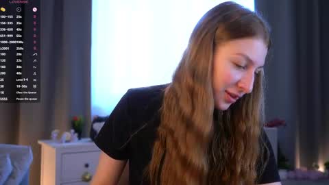 Jennyblonde and Violetredhead online show from May 21, 4:52 am