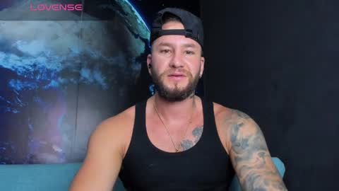 Delessandro online show from March 31, 3:19 am