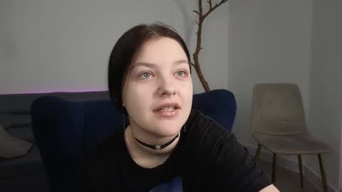 deliaeffy online show from March 22, 12:52 pm