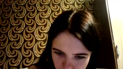Kiki online show from July 21, 5:10 am