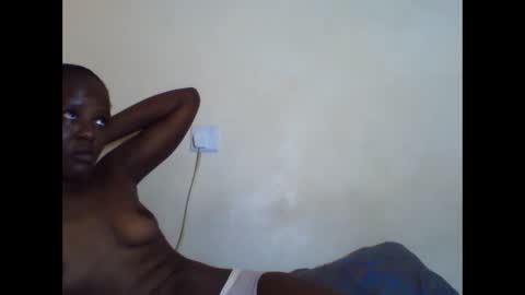 EVAH online show from November 18, 12:31 pm