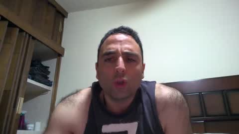 Snapshot of deliciousdick1983 chatting on February 12, 9:20 am deliciousdick1983 online show from February 12, 9:20 am