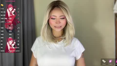 Snapshot of deliciousfaye chatting on July 14, 5:34 am Hello your loving faye 3 online show from July 14, 5:34 am