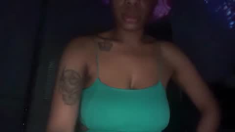 Snapshot of delightfuldark chatting on February 2, 7:18 am delightfuldark online show from February 2, 7:18 am