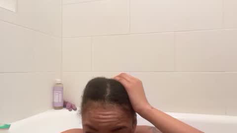 Snapshot of delightfuldark chatting on February 3, 10:31 am delightfuldark online show from February 3, 10:31 am