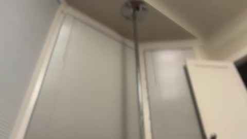 Snapshot of delightfuldark chatting on February 16, 12:56 pm delightfuldark online show from February 16, 12:56 pm