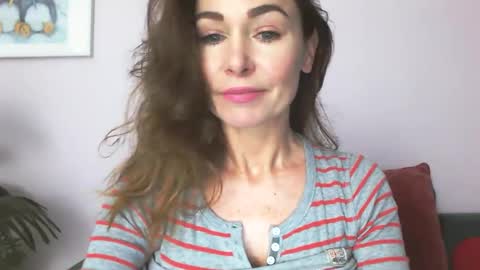 delilah_sweet online show from February 18, 4:14 pm