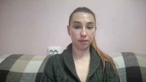 Snapshot of deliverysmile chatting on March 9, 11:35 pm Delivery      online show from March 9, 11:35 pm