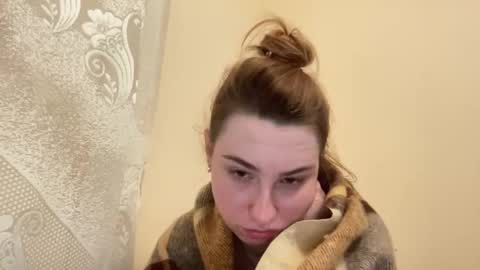 Delivery      online show from April 2, 2:20 am