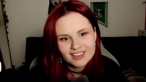 Snapshot of dellacrush_ chatting on December 3, 6:17 pm dellacrush_ online show from December 3, 6:17 pm