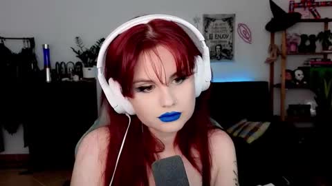 Snapshot of dellacrush_ chatting on February 3, 6:57 pm dellacrush_ online show from February 3, 6:57 pm