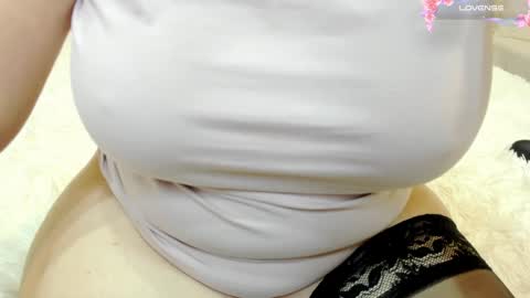 Snapshot of dellicioussepussy chatting on December 10, 3:20 am Mire online show from December 10, 3:20 am