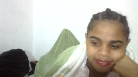 delphine online show from July 5, 4:52 am