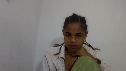 delphine online show from July 7, 4:48 am