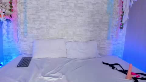 Deluca Vega online show from July 30, 7:13 pm