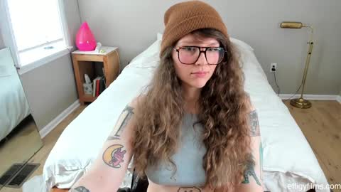 Snapshot of delugeduvall chatting on January 16, 6:48 pm Deluge Duvall online show from January 16, 6:48 pm