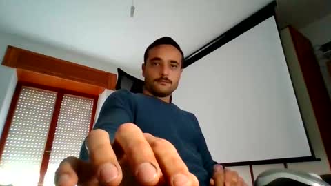 Snapshot of demarco108 chatting on October 27, 7:56 am demarco108 online show from October 27, 7:56 am