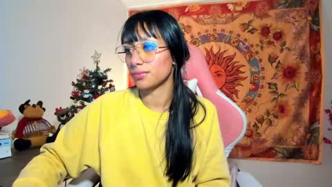 demeter__ online show from December 16, 2:57 am