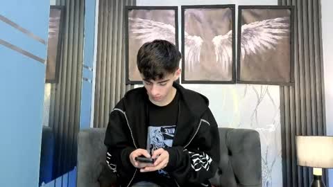 Snapshot of demian_hot99 chatting on May 26, 12:12 pm demian hot99 online show from May 26, 12:12 pm