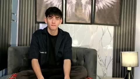 Snapshot of demian_hot99 chatting on May 29, 12:14 pm demian hot99 online show from May 29, 12:14 pm