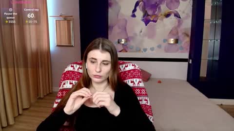 Snapshot of demmyrose chatting on February 23, 9:06 am DemmyRose online show from February 23, 9:06 am