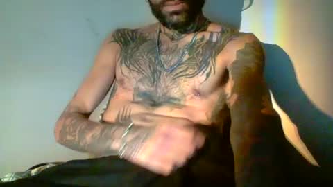 demon_rose_ online show from July 16, 5:46 am