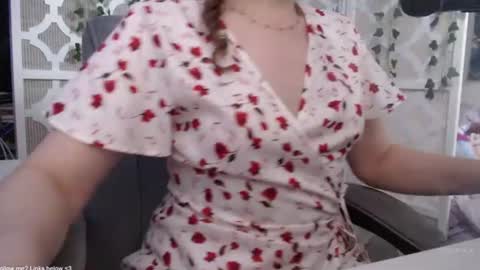 Deliah online show from July 5, 6:48 pm