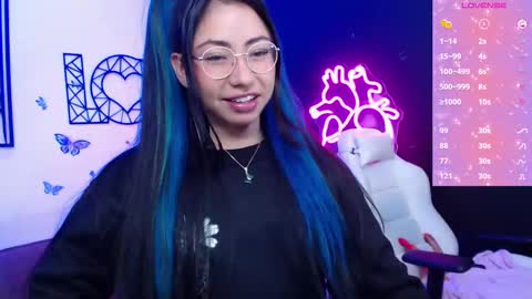 Snapshot of demyanderson_ chatting on February 13, 10:00 pm Demy online show from February 13, 10:00 pm