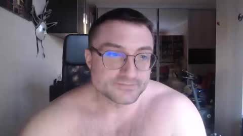 Den online show from February 17, 1:32 pm