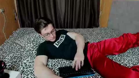 Deni online show from April 14, 6:25 pm