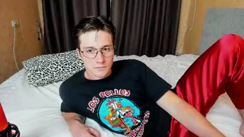 Snapshot of deni_boy99 chatting on July 29, 7:45 pm Deni online show from July 29, 7:45 pm