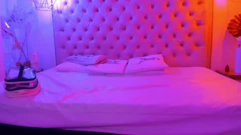 denisse_logan online show from July 30, 3:05 am