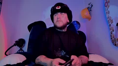 Snapshot of denjig chatting on September 15, 3:39 am Oliver online show from September 15, 3:39 am