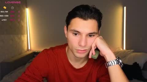 Den online show from November 26, 12:39 pm