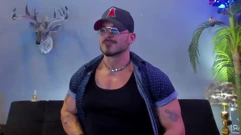 dennis_cox_ online show from May 9, 8:41 am