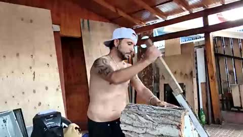 Snapshot of dennisse_ale chatting on April 12, 4:45 pm dennisse_ale online show from April 12, 4:45 pm