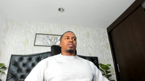 denzelrios online show from April 3, 12:30 am