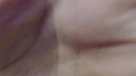 Snapshot of deo85 chatting on January 1, 2:20 pm Deo Tarnoso online show from January 1, 2:20 pm