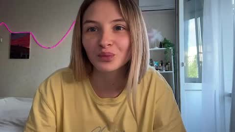 Vi  Victoria online show from May 28, 1:30 pm