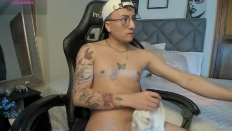 Snapshot of dereck_klain chatting on May 16, 8:29 pm dereck_klain online show from May 16, 8:29 pm